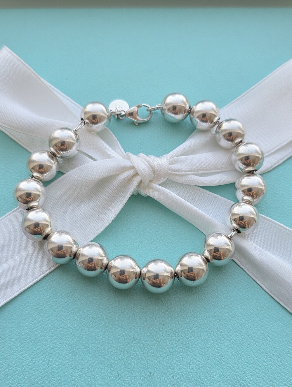 T&Co 10mm hardwear bead, ball bracelet